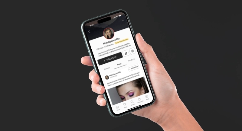 HELLO social live commerce app on a phone